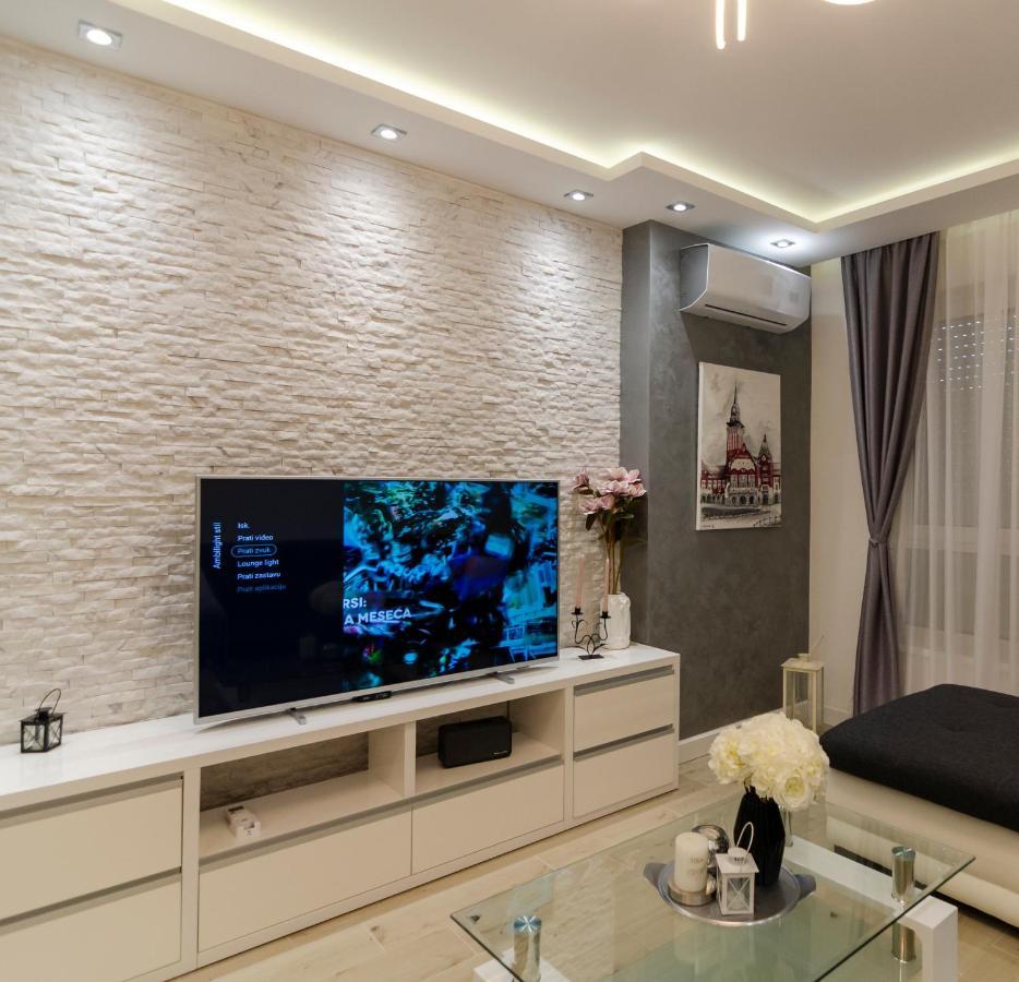 Apartman Mdb Lux Subotica Extérieur photo